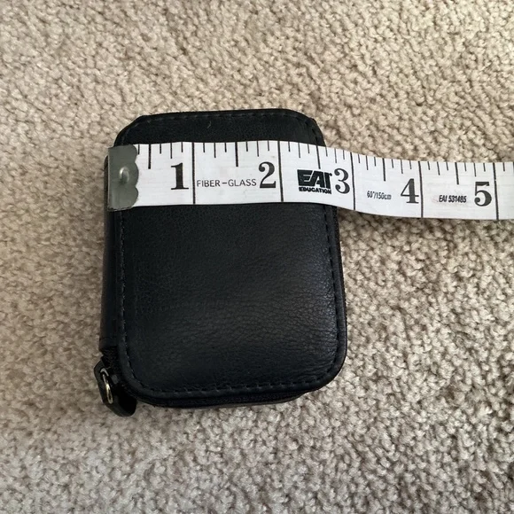 Genuine Leather Pill Case. - Picture 9 of 10